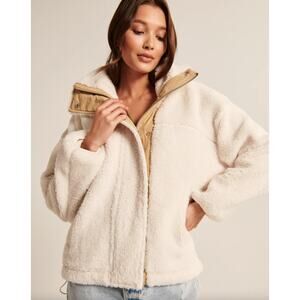 Abercrombie Sherpa Cocoon Full Zip Jacket Cream Tan Cream Small